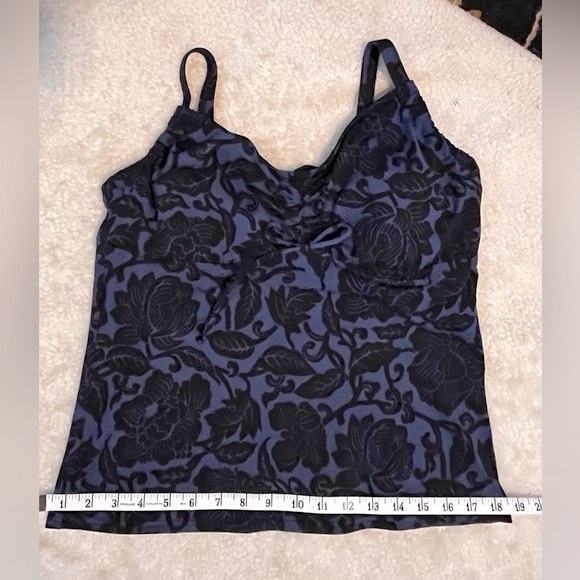 SOLD Lands' End Women's Bl/Blk  Floral Underwire Swim Tankini Top Pads 10 DD - Picture 8 of 14